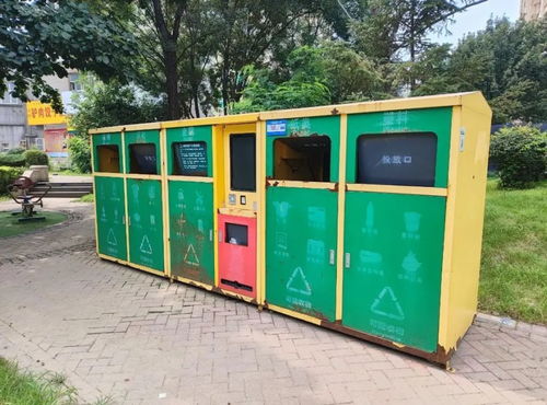 于洪區(qū)小區(qū)智能垃圾分類箱成擺設(shè)，城市生活垃圾經(jīng)營服務(wù)回應(yīng)改進(jìn)措施